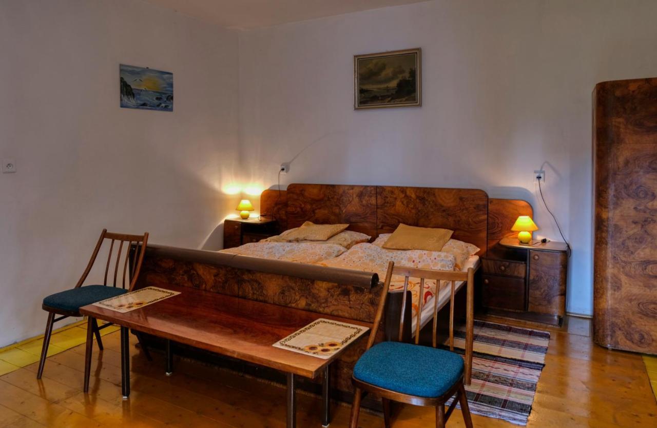 Apartmany V Broumovskem Statku 外观 照片
